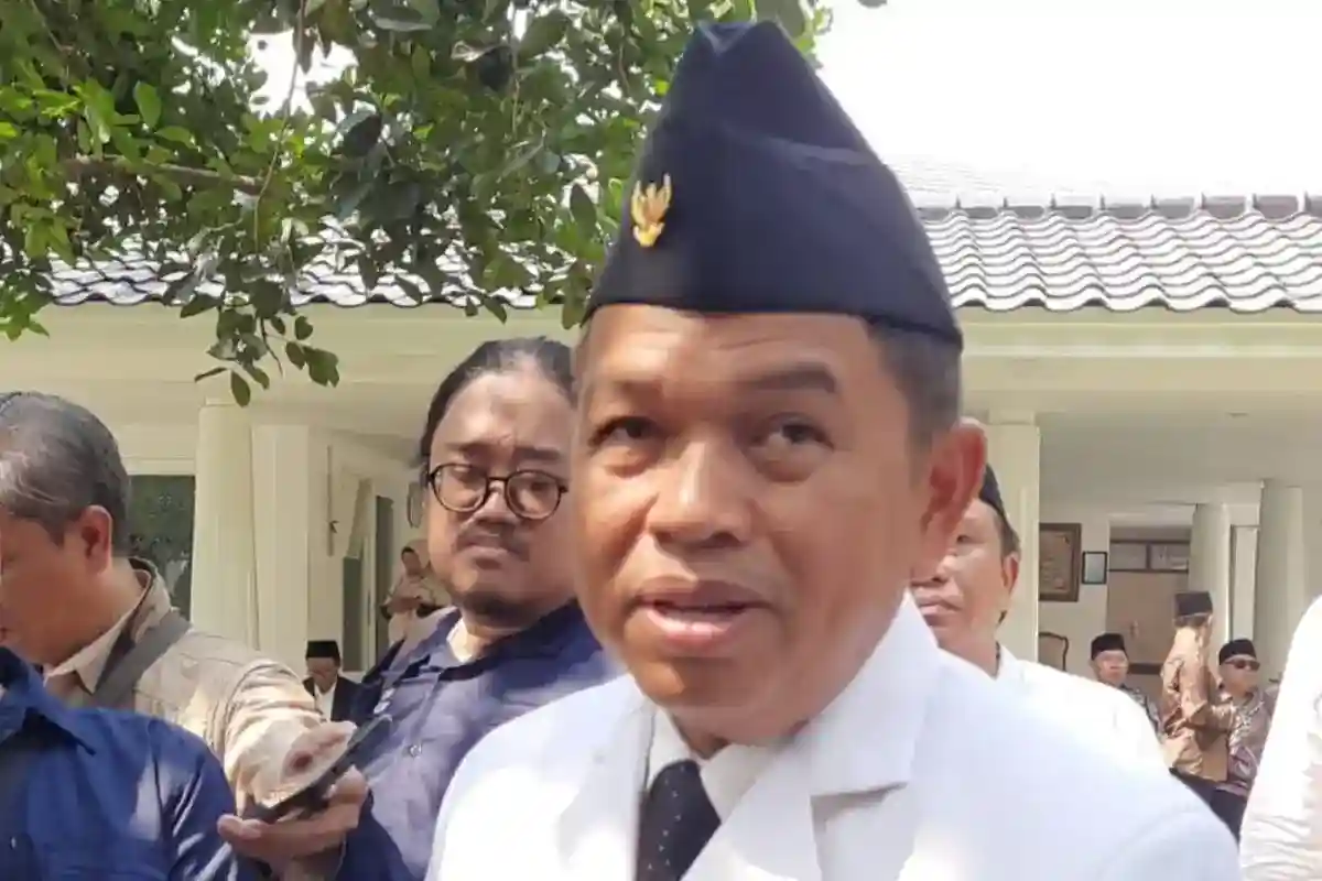 Dedi Mulyadi Peringatkan Risiko Longsor akibat Perubahan Kebun Teh di Bandung Selatan