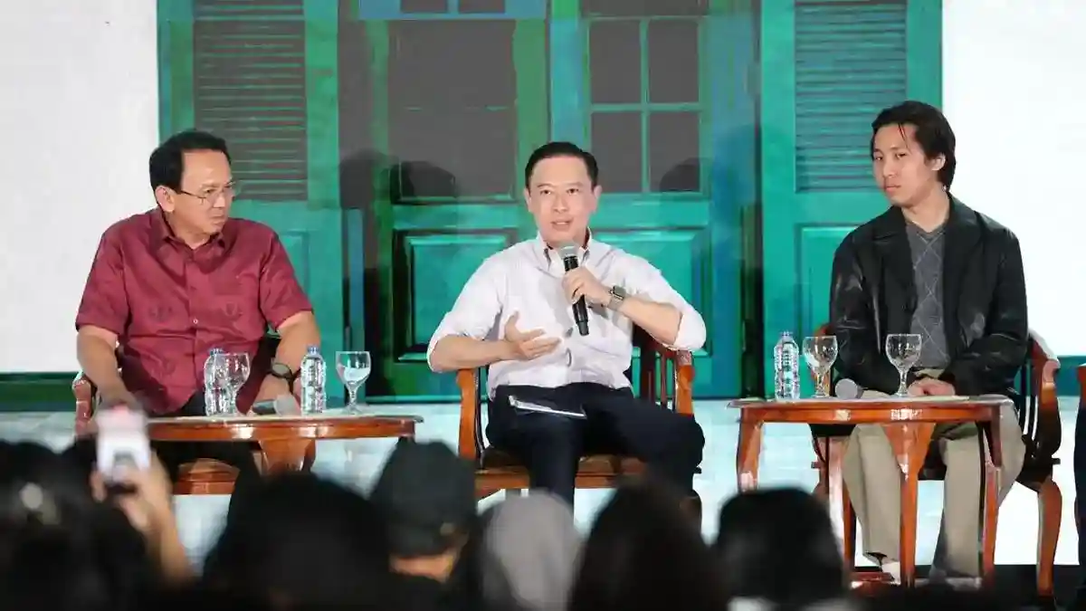 Tom Lembong Menilai Risiko Krisis Ekonomi Bisa Muncul dalam 6–12 Bulan