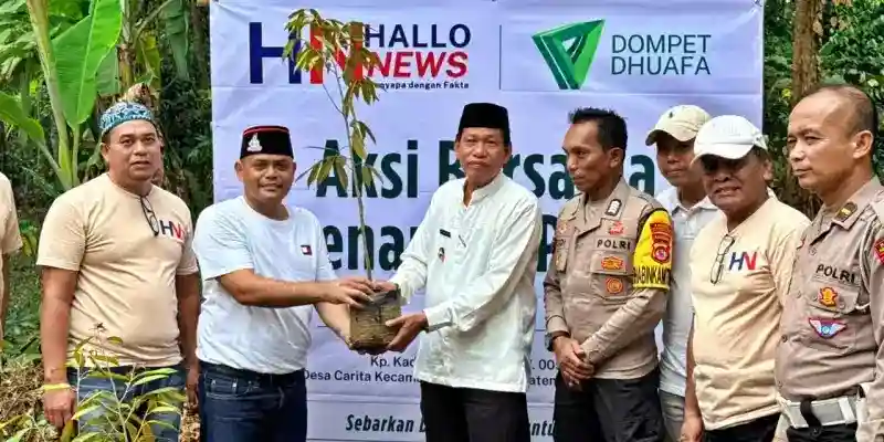Aksi Sosial dan Penanaman Pohon Warnai Raker HalloNews di Pandeglang