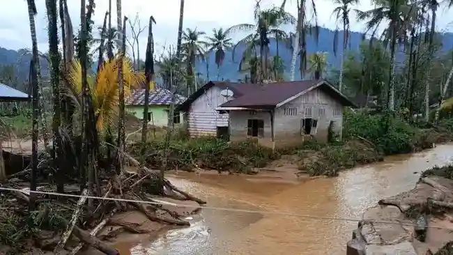 Kesiapsiagaan Bencana Diperkuat Saat Musim Hujan dan Ancaman Rob