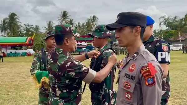 Danrem 091/ASN Tutup TMMD Ke-127 di Kutai Barat, Wujud Nyata Kemanunggalan TNI dan Rakyat