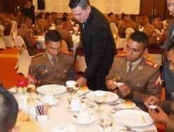Akmil Selenggarakan International Table Mannersu untuk Membentuk Karakter Taruna Profesional