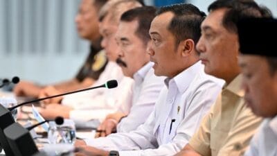 Wapang TNI dan Kasum TNI Hadiri Konferensi Pers Satgas Penertiban Kawasan Hutan