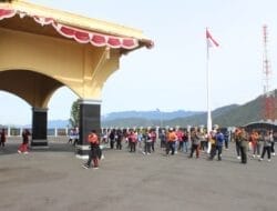 Menghadiri Senam Jumat Sehat Kolaborasi Bersama Pemda Kabupaten Puncak Jaya