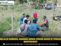 Melalui Komsos, Babinsa Benua Puhun Hadir di Tengah Masyarakat