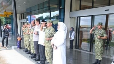 Danlanud Sultan Hasanuddin Sambut dan Hantar Kunjungan Kerja Wamenhan RI di Makassar