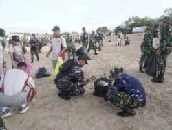 Nyatakan Perang Terhadap Sampah, TNI Bergerak Serentak Bersihkan Lingkungan