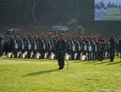 Upacara Bendera Pekan Kedua Februari 2026 Taruna dan Organik Akademi Militer