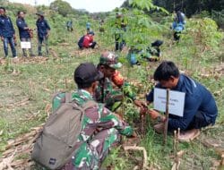 Peringatan HPN 2026, TNI, Insan Pers dan Elemen Masyarakat di Bojonegoro Tanam Ratusan Pohon Produktif