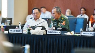 Kasum TNI Tegaskan Peran Berkelanjutan TNI dalam Penanganan Bencana Sumatra