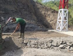 Jembatan Gantung Desa Burlah Aceh Tengah Tembus 50 Persen, TNI AD Percepat Akses Antar Desa