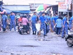 Gerakan Indonesia ASRI, Personel Lanud Sultan Hasanuddin Bersihkan Kawasan Terminal dan Pasar Daya