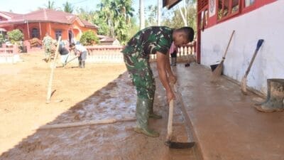 TNI AD Pulihkan SDN 152983 Hutanabolon I Pasca Banjir, Sekolah Kembali Digunakan