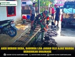 Aksi Bersih Desa, Babinsa Loa Janan Ulu Ajak Warga Bersihkan Drainase