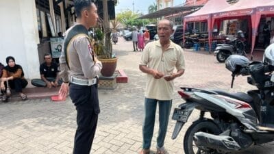 Tanpa Penindakan, Polisi Tuban Edukasi Warga Soal Lalu Lintas