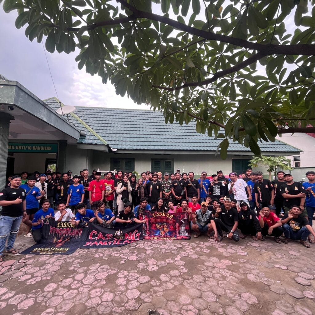 LRN Cabang Bangilan Gelar Bagi Takjil, Warga Sambut Antusias 11 IMG 20260316 WA0018