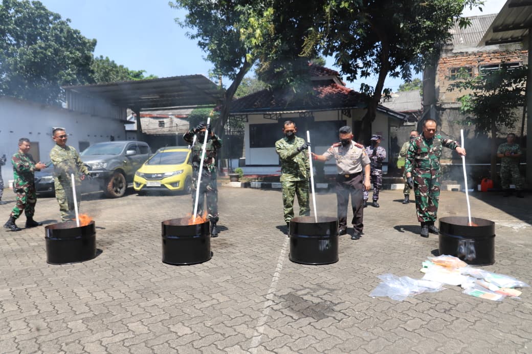 Pemusnahan Barang Bukti, Otmilti II Jakarta Tegaskan Komitmen Penegakan Hukum Transparan dan Akuntabel