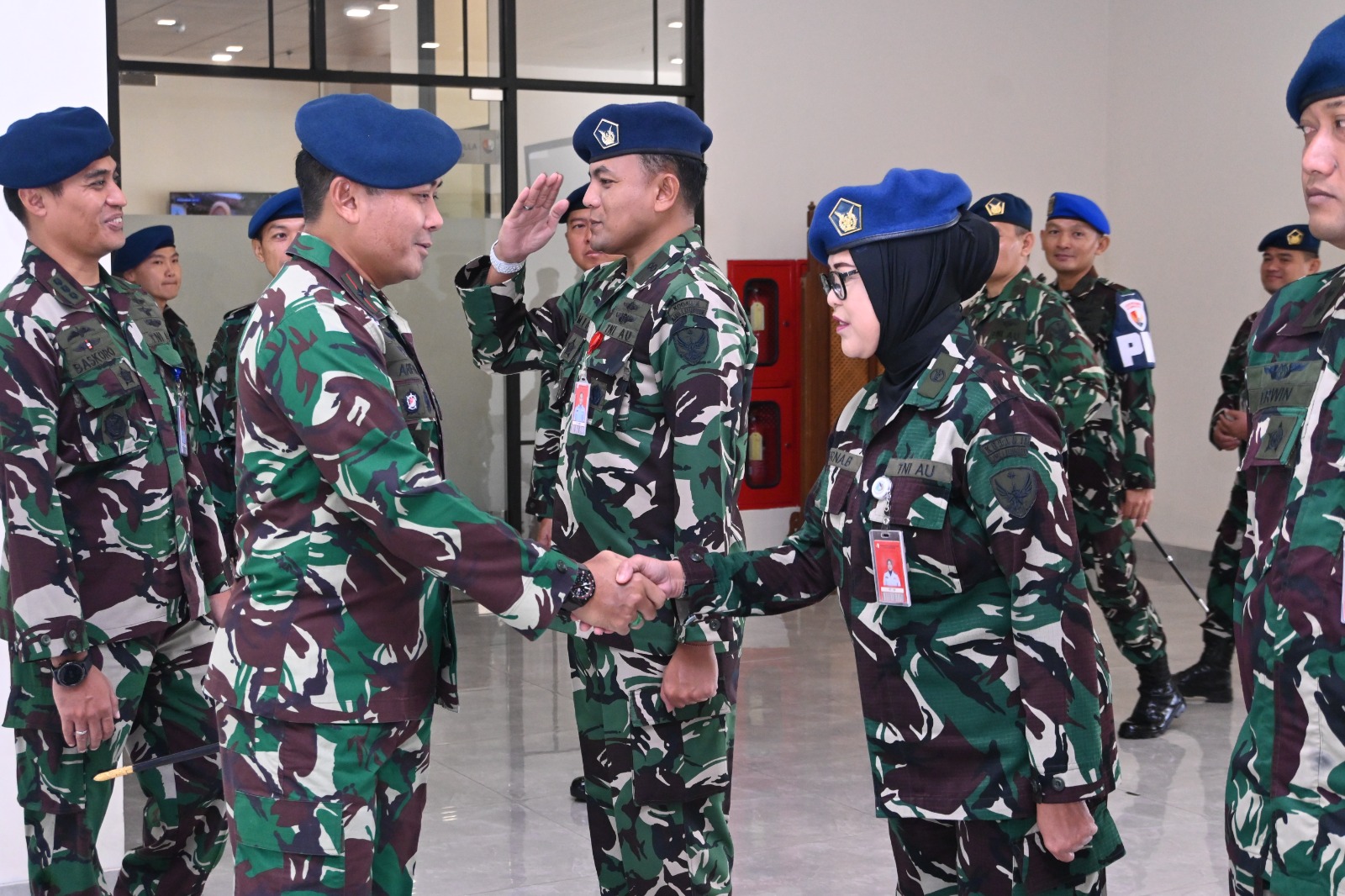 Komandan Lanud Sultan Hasanuddin Pimpin Laporan Korps Kenaikan Pangkat 21 Perwira