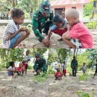 Bermain Kelereng Bersama Anak-Anak di Lokasi TMMD Ke-128 Kodim 1801/Manokwari
