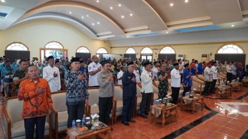 Kasdam XVIII/Kasuari Hadiri Pelepasan Jamaah Haji Papua Barat : Sinergi dan Kepedulian Mengiringi Langkah Suci ke Tanah Suci