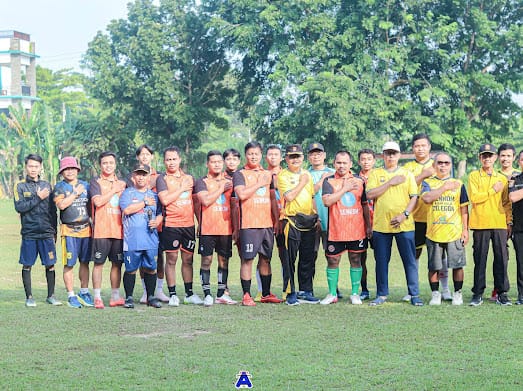 Senkom Kota Cilegon Jamu Senkom Kabupaten Tangerang FC, Pertandingan Meriah dan Penuh Kekeluargaan