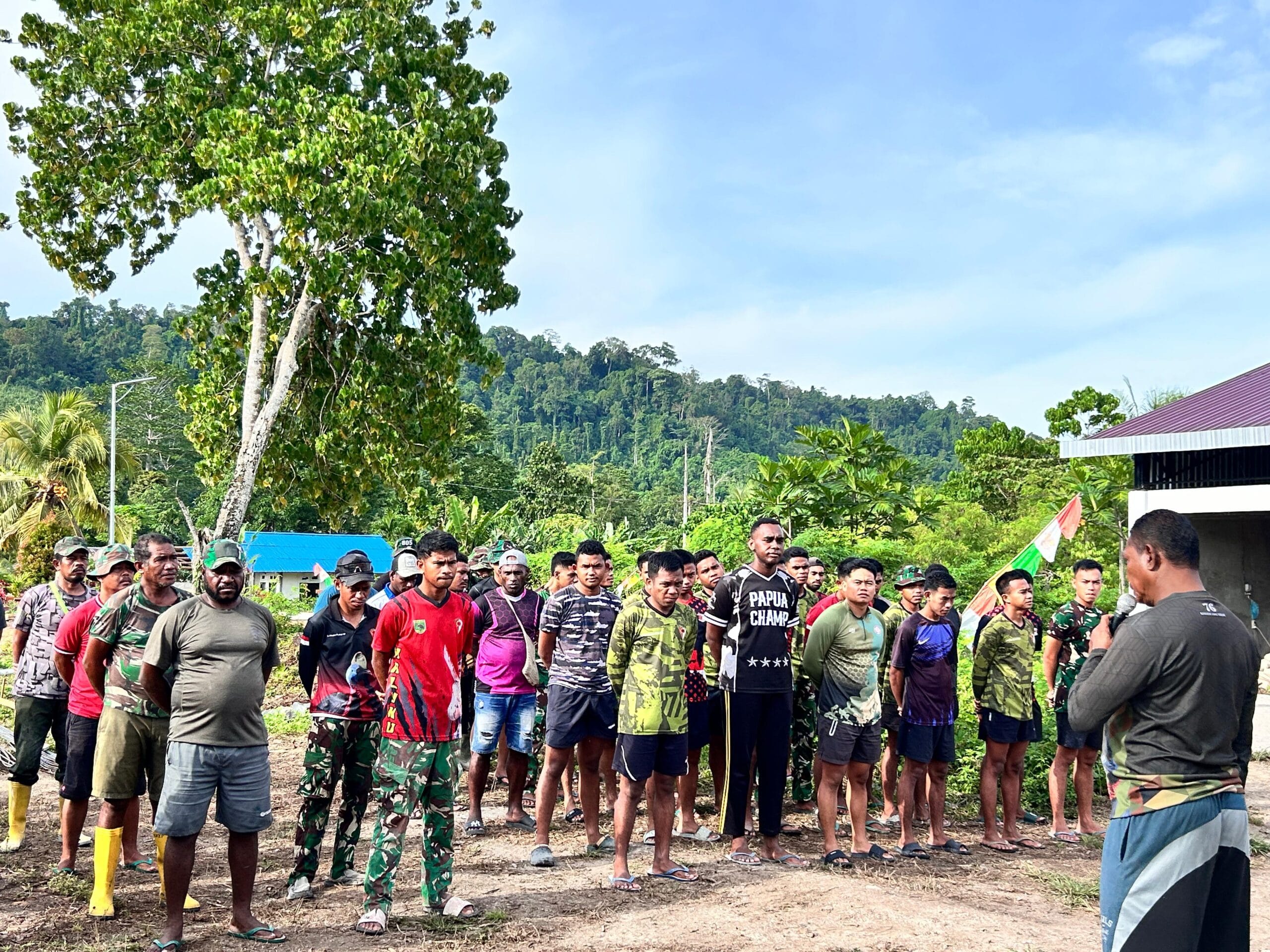 Apel Pagi TMMD Ke-128 Kodim 1801/Manokwari Perkuat Semangat Satgas di Tanah Rubuh: Komandan SSK Kerahkan Personel Ke Sasaran Pembangunan