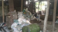 Asap dan Bau Menyengat Teror Warga Minohorejo Widang Tuban, Pengawasan Lingkungan Dipertanyakan Asap dan Bau Menyengat Teror Warga Minohorejo Widang Tuban, Pengawasan Lingkungan Dipertanyakan