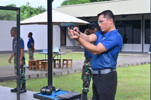 Pererat Sinergitas, Lanud Sultan Hasanuddin Gelar Coffee Morning dan Latihan Menembak Eksekutif Bersama Forkopimda
