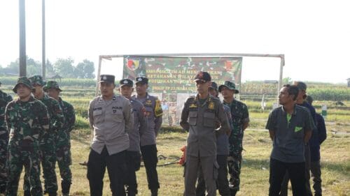 Pererat Kemanunggalan, Brigif TP 33/Naga Sesha Gelar Karya Bakti dan Anjangsana di Bubulan Bojonegoro Pererat Kemanunggalan, Brigif TP 33/Naga Sesha Gelar Karya Bakti dan Anjangsana di Bubulan Bojonegoro