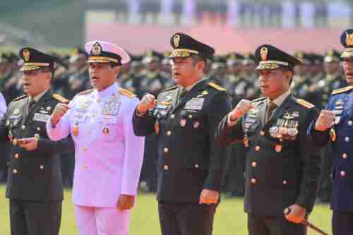 Panglima TNI Pimpin Upacara Prasetya Perwira Diktukpa TNI Integratif TA 2026 di Akademi Militer