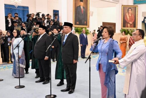 Panglima TNI Hadiri Pelantikan Kepala BGN serta Penasihat Khusus Presiden Panglima TNI Hadiri Pelantikan Kepala BGN serta Penasihat Khusus Presiden