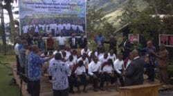 Kodim 1714/Puncak Peduli Pendidikan Hadiri Penamatan Siswa Sekolah Alkitab Mulia Ke-56 Tahun 2026