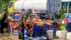 Gerak Cepat, Kodim Bojonegoro Salurkan 16 Ribu Liter Air Bersih untuk Warga Terdampak Kekeringan