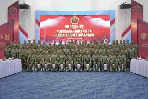 Panglima TNI Pimpin Pengesahan Doktrin "Perisai Trisula Nusantara", Tegaskan Adaptasi TNI Hadapi Perang Modern