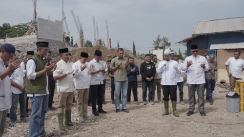 Peletakan Batu Pertama Masjid Al Kautsar, Panglima TNI Dorong Penguatan Nilai Keagamaan dan Kebersamaan Masyarakat