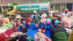 Peduli, Kodim 0813 Bojonegoro Pasok 8000 Liter Air Bersih ke Warga Desa Tlogohaji