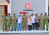 Wapang TNI Tinjau Karya Bakti, Pembangunan KDKMP dan Yonif TP 842/Badak Sakti di Pandeglang