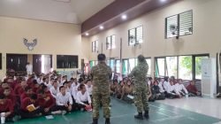 CEGAH KARHUTLA, TIM PENYULUHAN MABES TNI BERSAMA PASIS DIREG 56 SESKO TNI SOSIALISASIKAN BAHAYA KEBAKARAN KEPADA PELAJAR SMK KEHUTANAN   