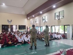 CEGAH KARHUTLA, TIM PENYULUHAN MABES TNI BERSAMA PASIS DIREG 56 SESKO TNI SOSIALISASIKAN BAHAYA KEBAKARAN KEPADA PELAJAR SMK KEHUTANAN   