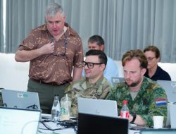 Staff TNI Dan Militer Negara Mitra Simulasikan Operasi Gabungan Dalam Super Garuda Shield 2026