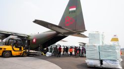 Hari Kedua Puluh Lima Penanganan Gempa NTT, TNI Kirim 1.226,182 Ton Bantuan