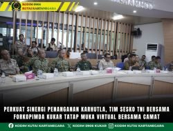 Perkuat Sinergi Penanganan Karhutla, Tim Sesko TNI Bersama Forkopimda Kukar Tatap Muka Virtual Bersama Camat