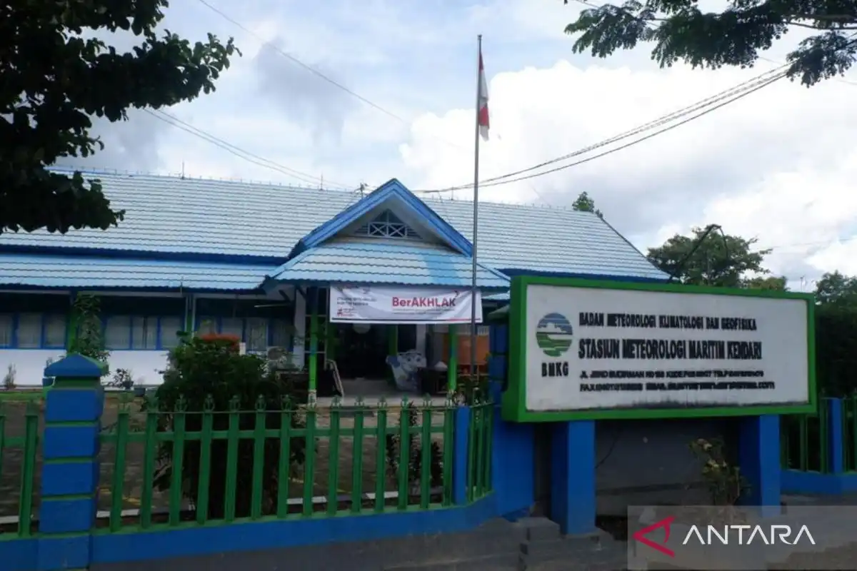 Asap Kiriman Diperkirakan Selimuti Sejumlah Wilayah Sultra, Warga Diminta Waspada