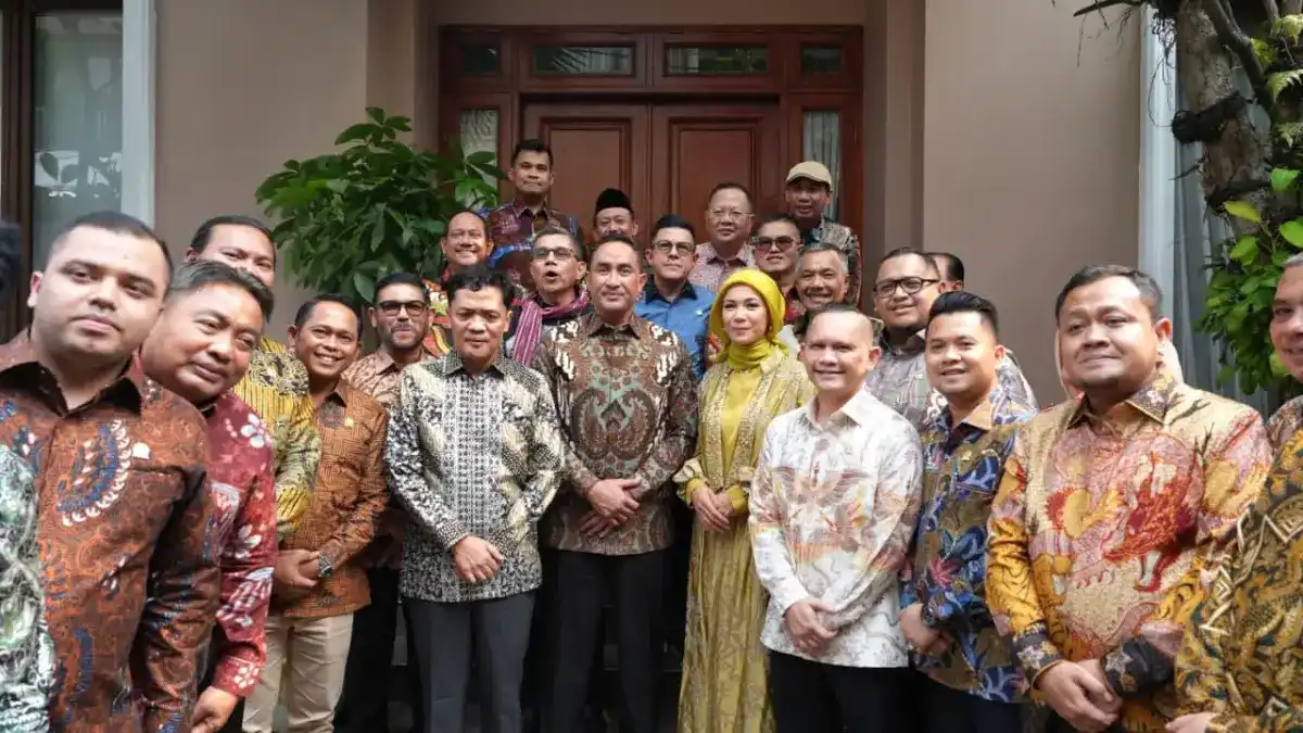 Komisi III DPR RI Bahas Sinergi Penegakan Hukum Bersama Kapolri Suyudi