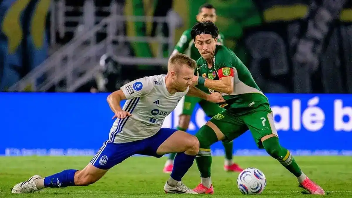 Persebaya Siapkan Fisik dan Taktik untuk Lima Pertandingan dalam 21 Hari