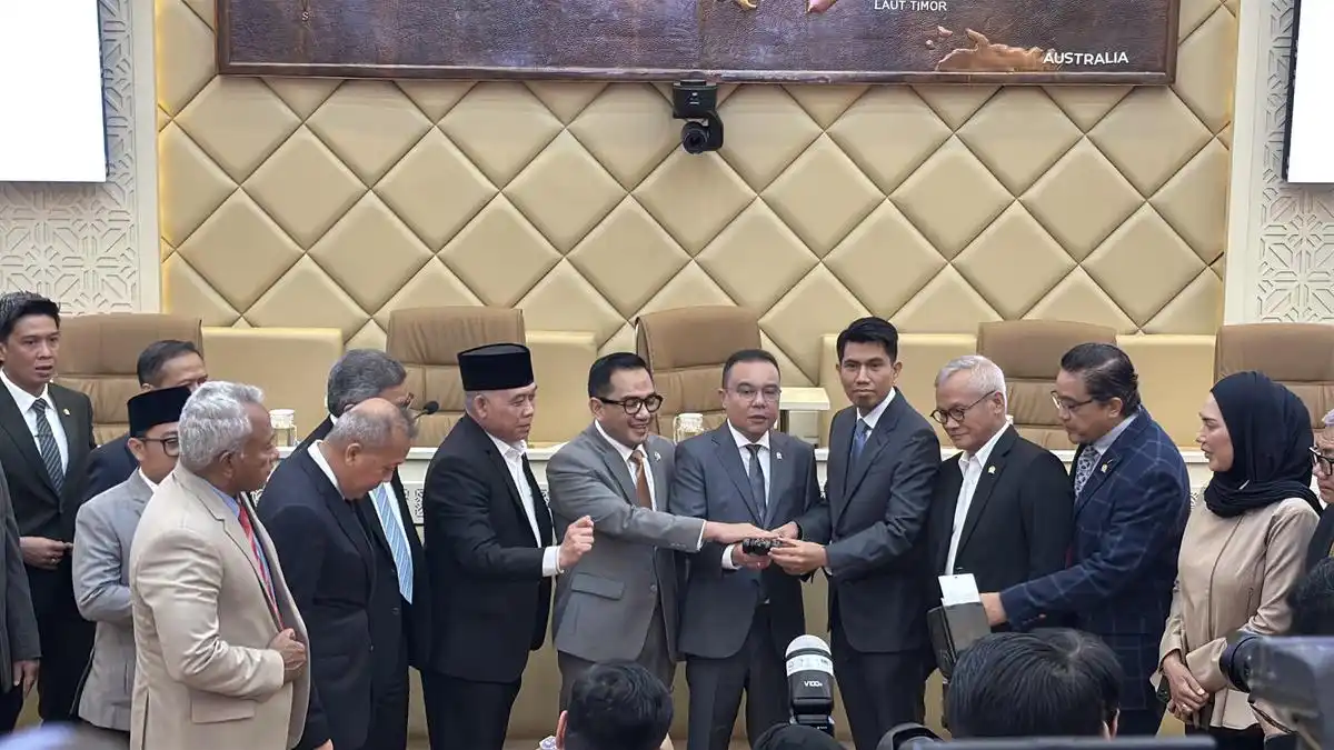 Bahtra Banong Memimpin Panja RUU Pemilu, Komisi II Buka Ruang Partisipasi Publik