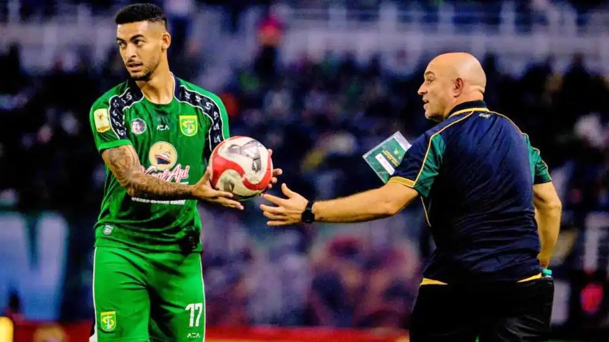 Persebaya Memburu Kemenangan atas Isenmulang Kalteng FC Setelah Dua Laga Imbang