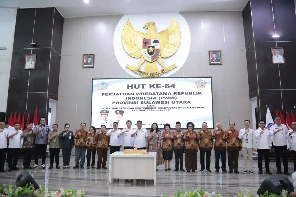 Wawali Kotamobagu Sampaikan Penghormatan bagi Purnabakti pada HUT ke-64 PWRI Sulawesi Utara