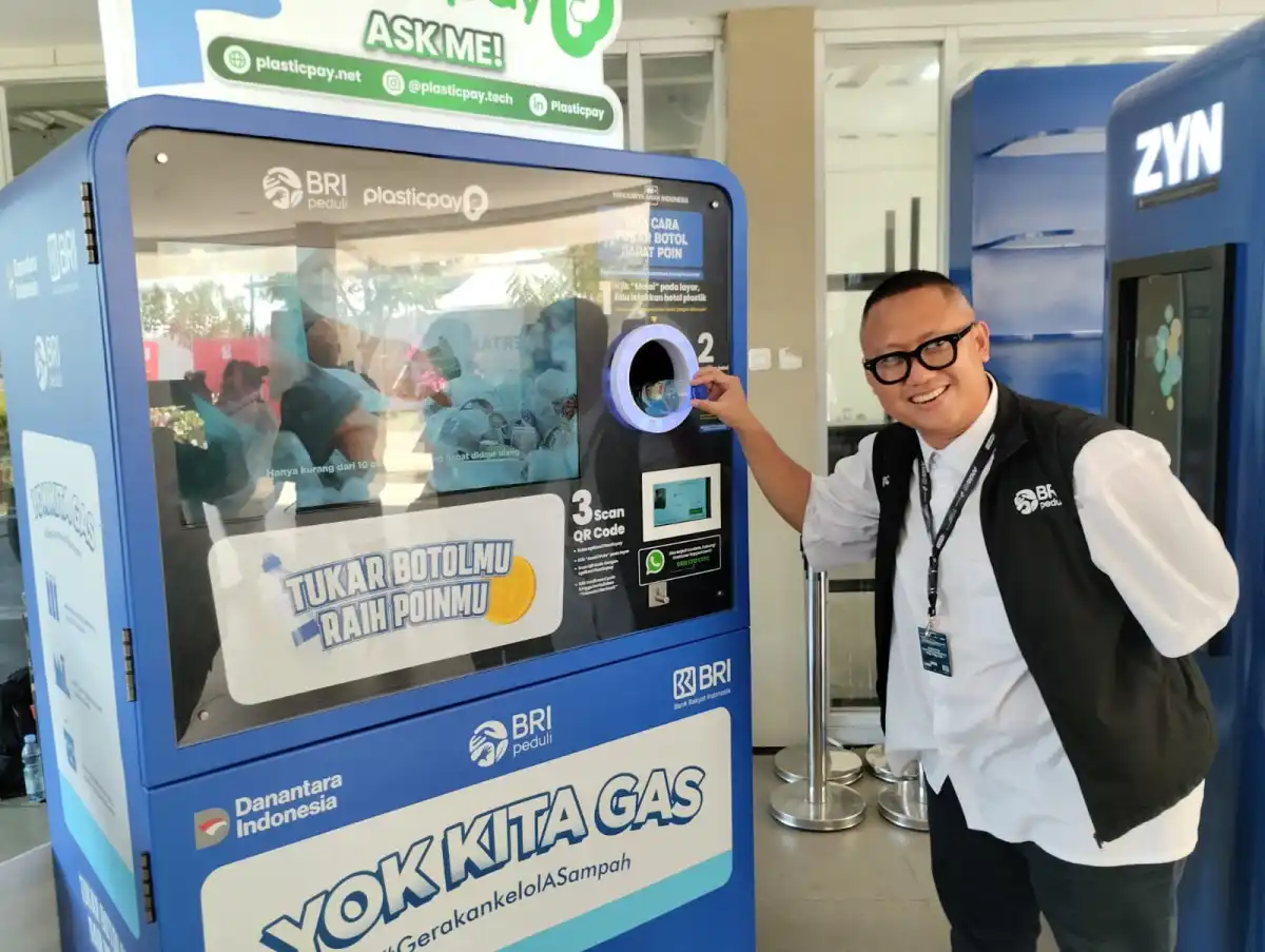 Pengunjung MotoGP Mandalika 2026 Bisa Menukar Botol Plastik Bekas Menjadi Saldo Rekening