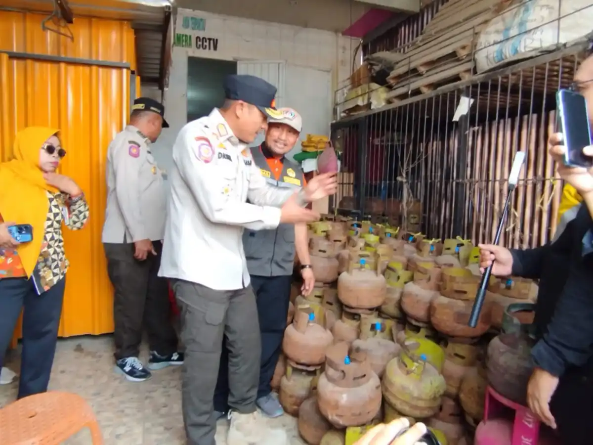 Pemkot Kendari Pantau Penjualan Elpiji 3 Kilogram di Kendari Barat